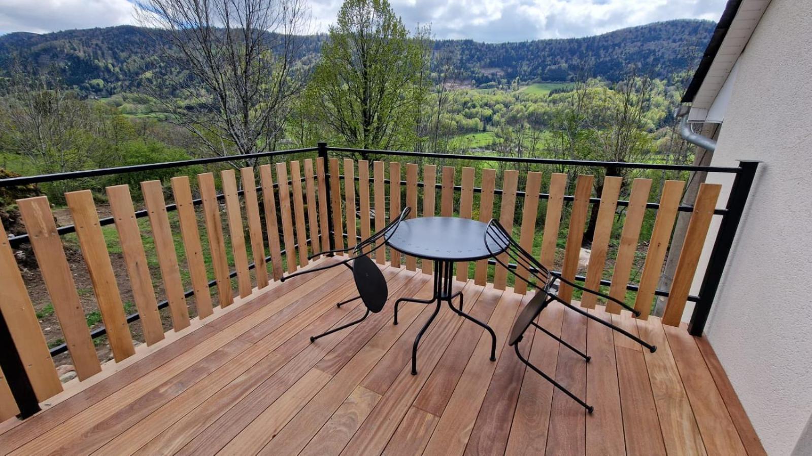 La Puy Mary Bed and Breakfast Le Falgoux Εξωτερικό φωτογραφία