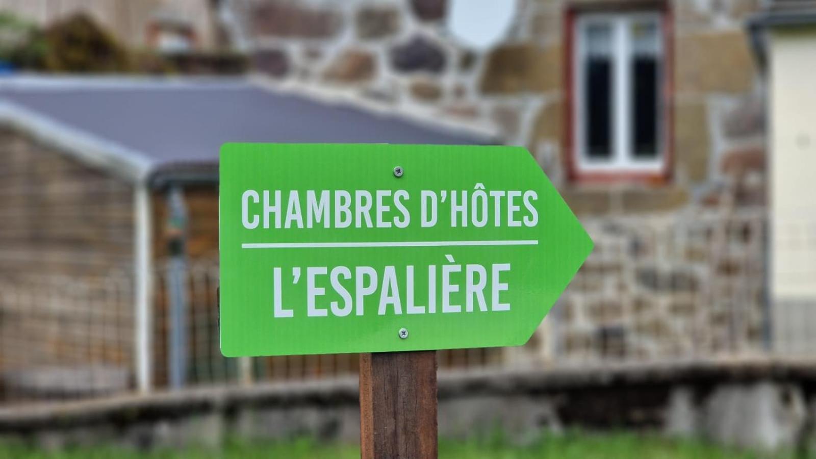 La Puy Mary Bed and Breakfast Le Falgoux Εξωτερικό φωτογραφία